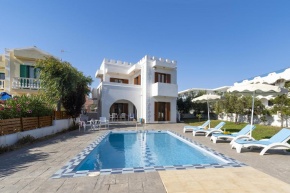 3 bedrooms villa with private pool enclosed garden and wifi at Kolympia 1 km away from the beach